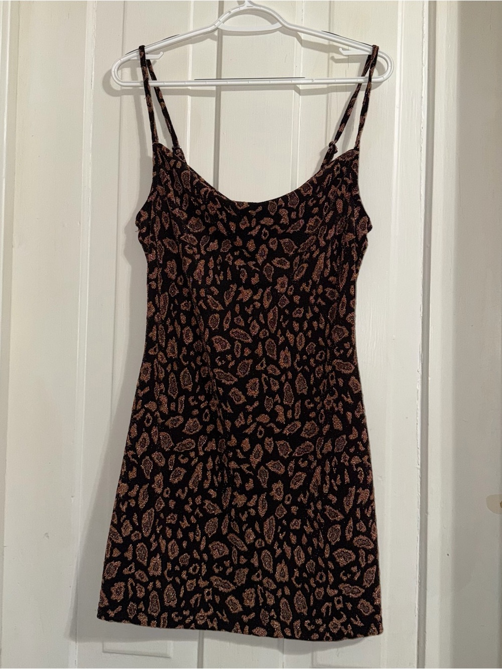 Women’s size medium dress Slip Dress cheetah print sliming form fitting